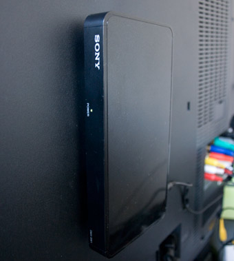 Illustration for article titled Review: Sony's Complete Bravia Link Home Theater System